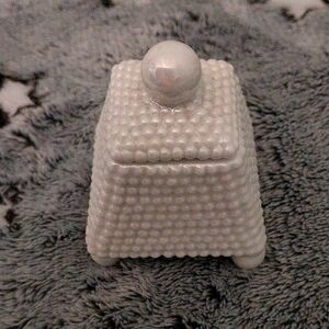 Elegant White Jewelry Box